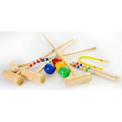 3. Lucio Londero Cricket Set 4-Person 10304