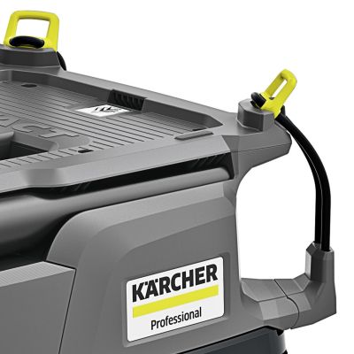 3. Professional vacuum cleaner KARCHER NT 30/1 Tact L