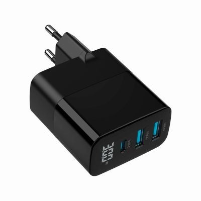 8. GEMBIRD 3-Port GaN USB Fast Mains Charger (PD) (2x USB-A + 1x USB Type-C), 30 W, LCD, Black