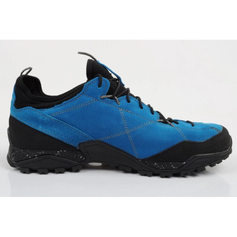 2. Aku Nativa Gore-tex M 628675 shoes