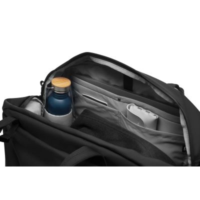 8. XD DESIGN URBAN WEEKEND BAG BLACK P706.2901