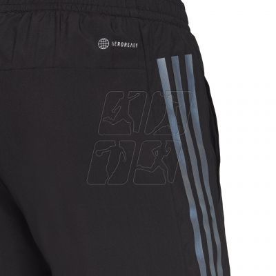 4. Adidas Run Icon Full Reflective 3-Stripes Shorts M HE2468