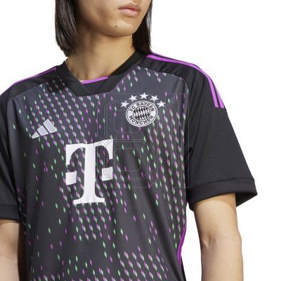 4. Adidas FC Bayern Away JSY M HR3719 T-shirt