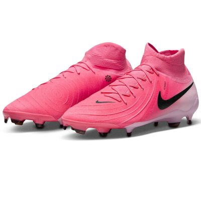 4. Nike Phantom Luna II Pro FG Football Boots FJ2575-600