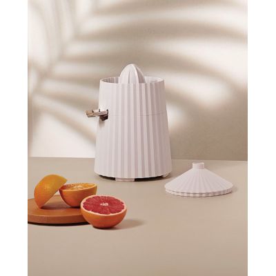 2. Alessi MDL07B Electric Citrus Juicer Black