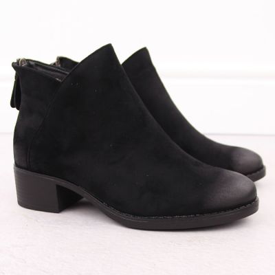 2. Women's ankle boots with a block heel, insulated, black, Potocki 12472