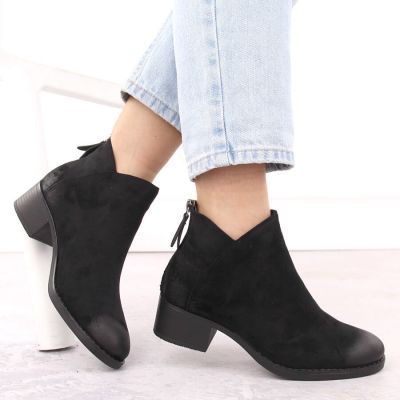 5. Women's ankle boots with a block heel, insulated, black, Potocki 12472