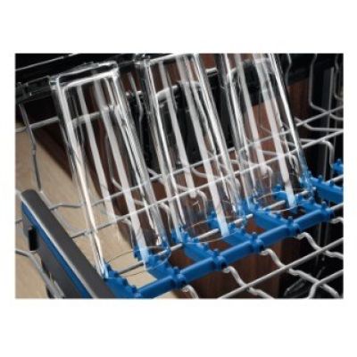 7. Built-in dishwasher ELECTROLUX EEM43200L