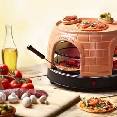 4. Emerio pizza oven, pre-baking function, 8 seats