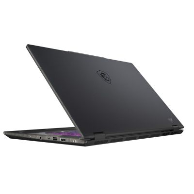 4. MSI Cyborg 17 B13WGKG-203XPL i7-13620H 17.3" FHD 144Hz 16GB DDR5 SSD1TB GeForce RTX 5070 8GB NoOS