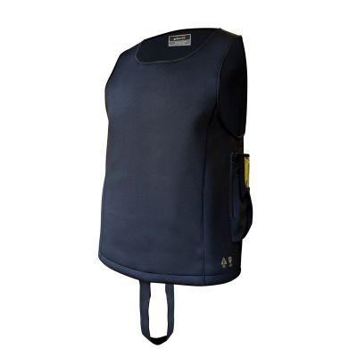 21. GLOVII WATERPROOF, HEATED SURFING VEST, COMPLETE WITH GMV1L BATTERY
