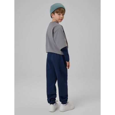 2. Boys' jogger sweatpants 4F 4FJRSS26TTROM1733-31S