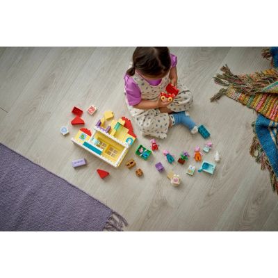 22. LEGO DUPLO Peppa Pig 10467
