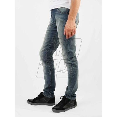 2. Wrangler® Larston Slim Tapered W18S0878G