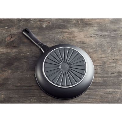 3. BALLARINI Avola titanium frying pan 28 cm 75002-911-0