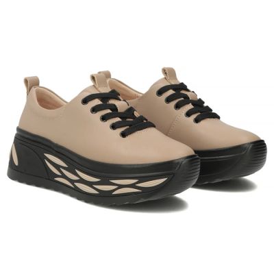 4. Women's leather sneakers on a taupe platform Filippo DP8006