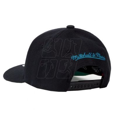 2. Mitchell &amp; Ness NBA Charlotte Hornets cap HHSSINTL102-CHOYYPPPBLCK