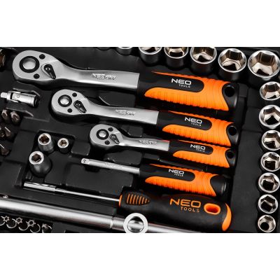 4. Socket wrench set 1/2", 3/8", 1/4", 220 pcs, satin