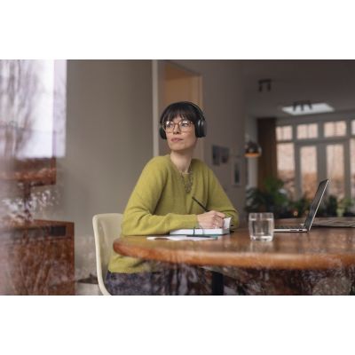 5. Philips 5000 series TAH5209BK/00 headphones/headset Wireless Headband Calls/Music Bluetooth Black