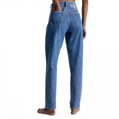 8. Calvin Klein Jeans Mom Fit W J20J221249 jeans