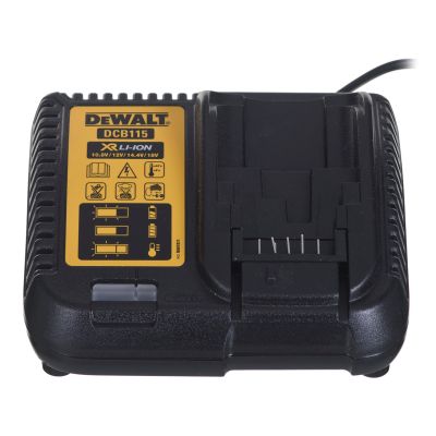 7. DeWalt DCM565P1 Cordless Chainsaw