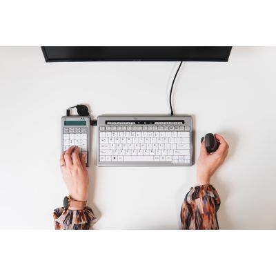 7. BakkerElkhuizen S-board 840 Numeric Numeric Keypad PC USB Light Gray, White