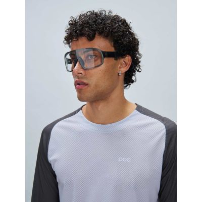 2. POC Aspire Photochromic Cycling Glasses Gray Cat.0-3
