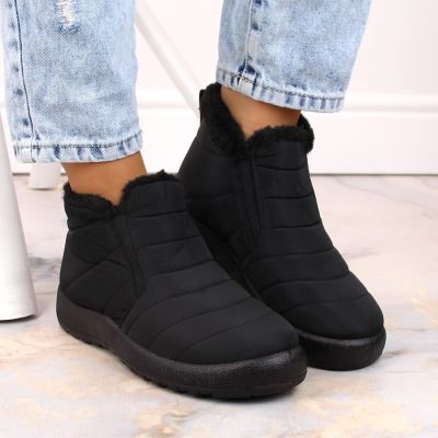 8. News W EVE438A Waterproof Slip-On Snow Boots Black