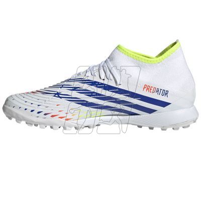 2. Adidas Predator Edge.3 TF M GW0951 football boots