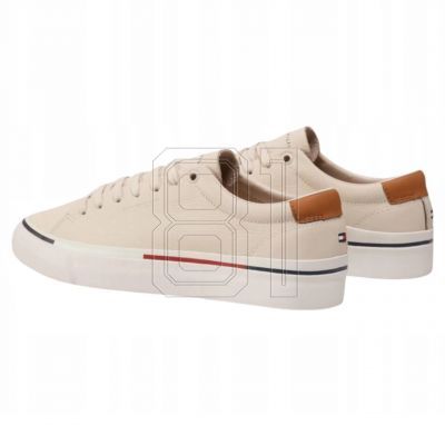 11. Tommy Hilfiger Sneaker M FM0FM02855 shoes