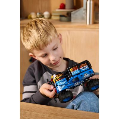 20. LEGO Technic 42219 Monster Jam Grave Digger Fire and Ice