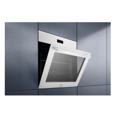 2. ELECTROLUX EOE8P39WV oven white self-cleaning pyrolysis thermoprobe
