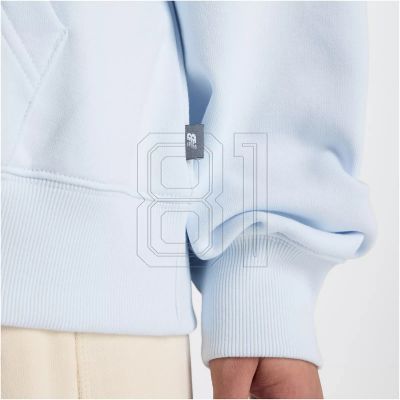 8. New Balance Sport Graphic French Terry HO W sweatshirt WT51519IB