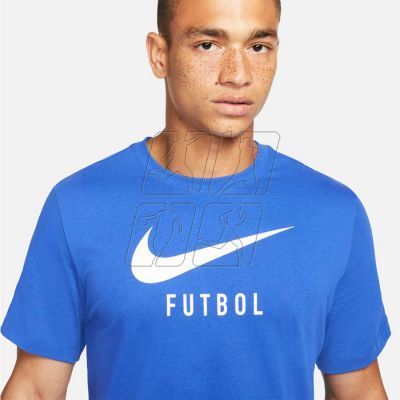 4. T-shirt Nike Swoosh M DH3890-480