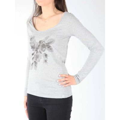 6. WRANGLER Jenny T-shirt W7283EV37