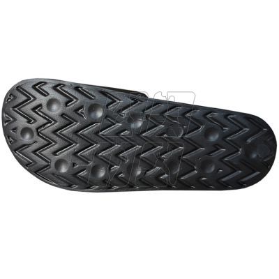 4. Lee Cooper M LCW-24-42-2484MC flip-flops