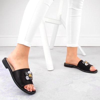 9. S.Barski W OLI262A black zirconium flip-flops