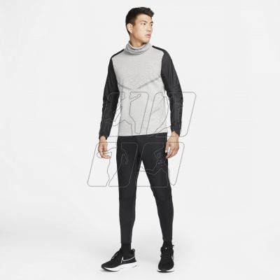 3. Nike Therma-FIT ADV Run Division M DM4628-010 sweatshirt