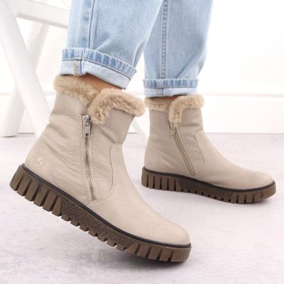 35. Beige women’s ankle boots with fur lining Rieker Y3481-60