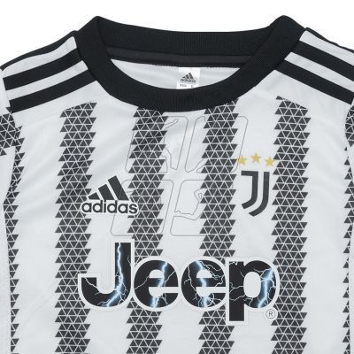 5. Football set adidas Juventus Home Mini Jr HB0441