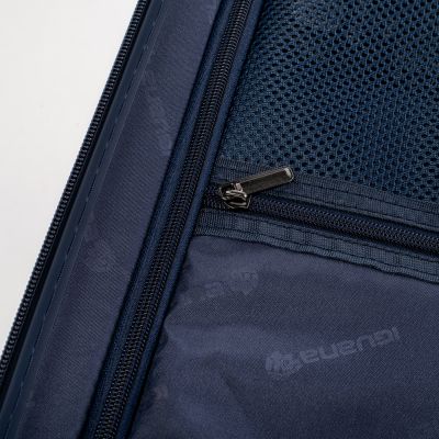 11. Iguana Sydney 60 Suitcase 92800405133