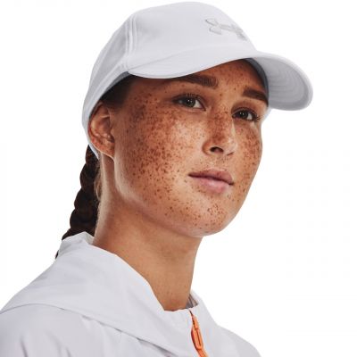 3. Under Armour Blitzing Adj W 1376705 100 Cap