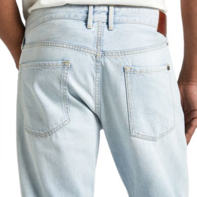 15. Pepe Jeans Tapered Jeans M PM207392