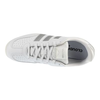 3. adidas Barreda Lo HQ7386 White 36