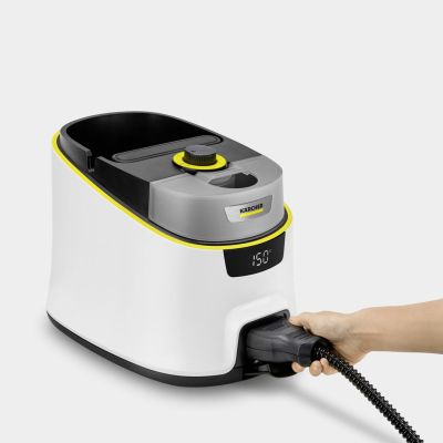 3. Steam Cleaner KARCHER SC 5 Signature Line