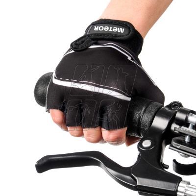 32. Cycling gloves Meteor Racing Jr 23386-23388