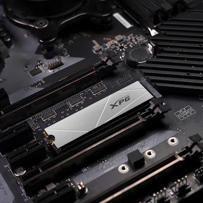6. ADATA GAMMIX S60 SSD 2TB PCIe Gen4 M.2