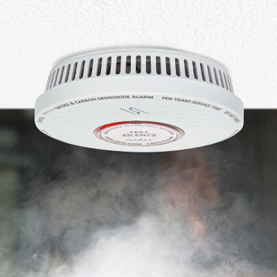 11. Nedis DTCTCS10WT Smoke and Carbon Monoxide Detector