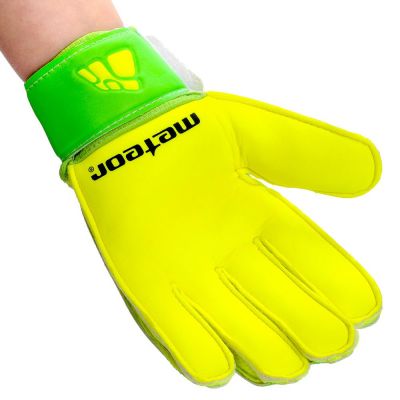 9. Meteor Catch Goalkeeper Gloves 03608-03613