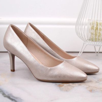38. Sergio Leone W 1336 gold heels